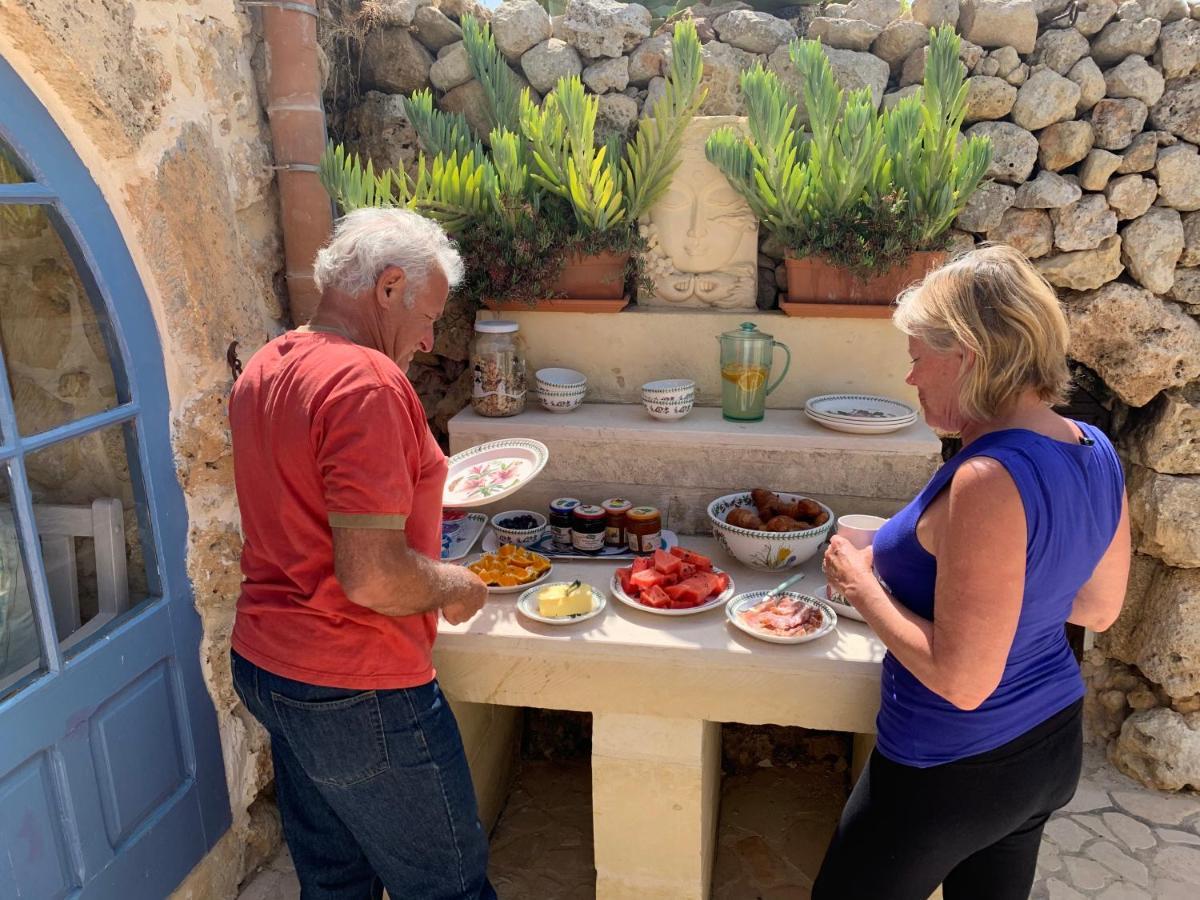 דירות Xagħra L'Gharix Temple Retreat מראה חיצוני תמונה