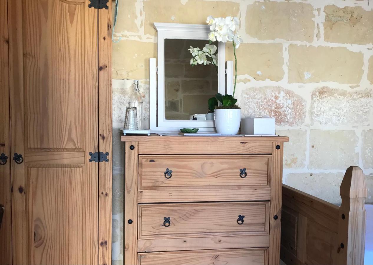 דירות Xagħra L'Gharix Temple Retreat מראה חיצוני תמונה