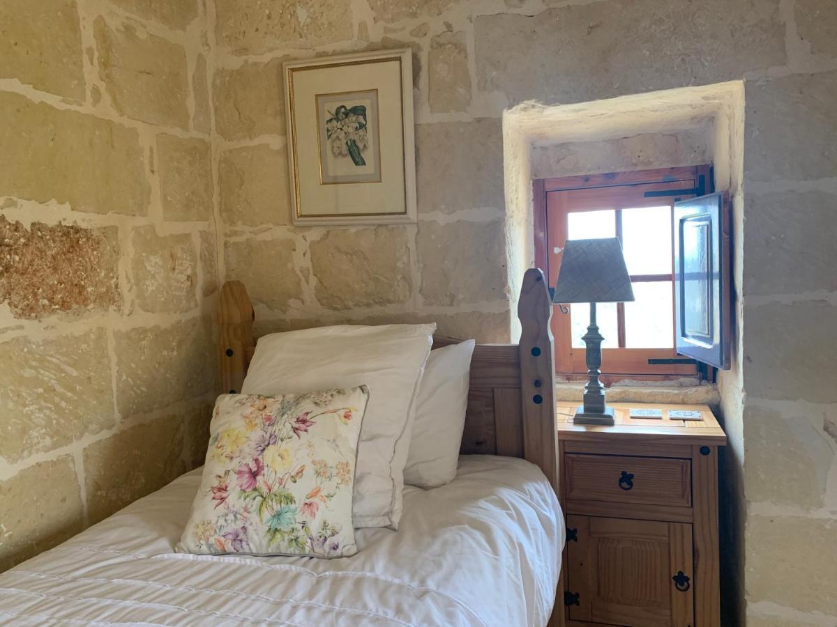 דירות Xagħra L'Gharix Temple Retreat מראה חיצוני תמונה